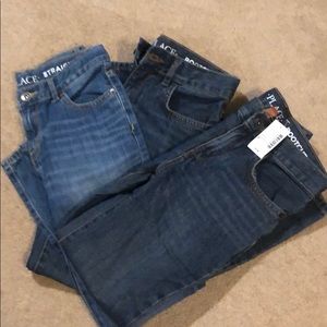 Lot of 3 pairs of boys jeans